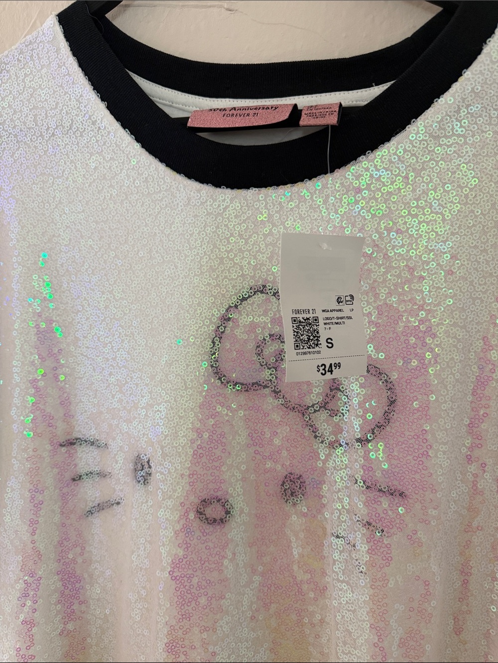 Hello Kitty White Sequin Short Sleeve Tee with Black Trim size Small but it long - Picture 2 of 11